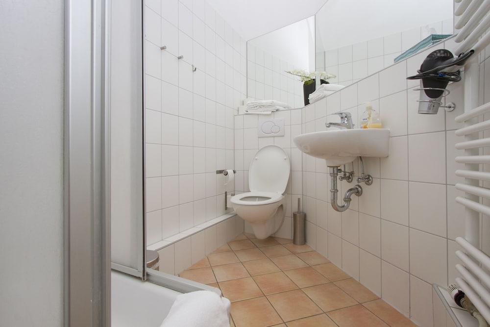 Limehome Berlin Malmoeer Strasse Ngoại thất bức ảnh